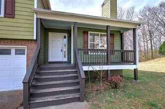 34 Ann Cir in Cartersville, GA - Building Photo - Building Photo
