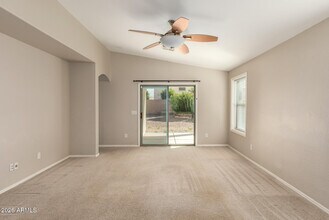 3956 E Maplewood St in Gilbert, AZ - Building Photo - Building Photo