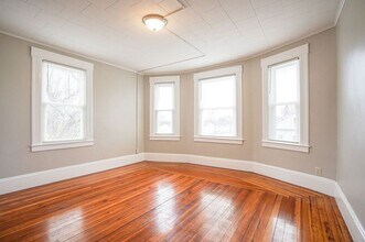 1012-12 River St in Agawam, MA - Building Photo - Building Photo