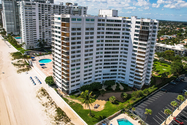 The Fountainhead in Fort Lauderdale, FL - Building Photo - Building Photo