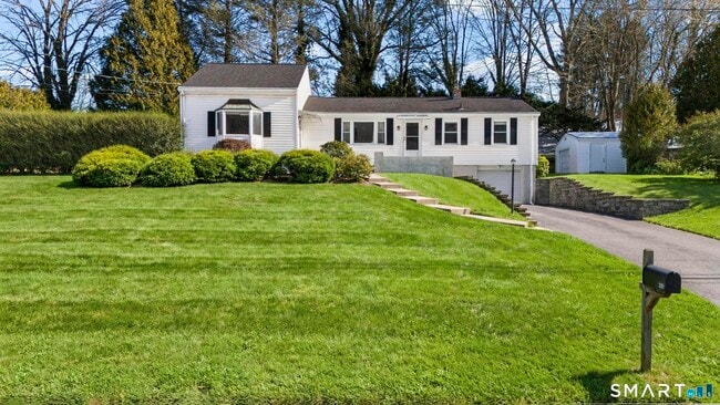 338 Kenwood Ave in Hamden, CT - Building Photo - Building Photo