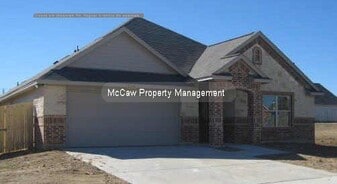 2725 Westglen Dr in Denton, TX - Building Photo