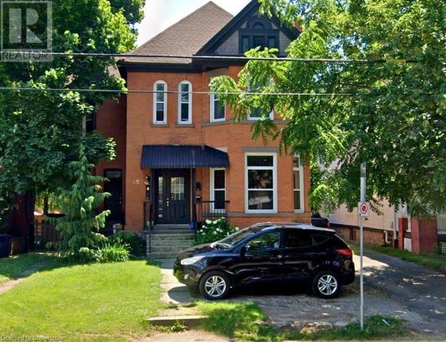 69 Sherman Ave S