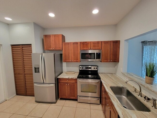 197 NW Eller St in Deerfield Beach, FL - Building Photo - Building Photo