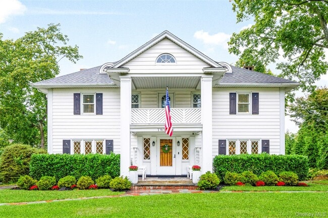 property at 20 Elk Ave