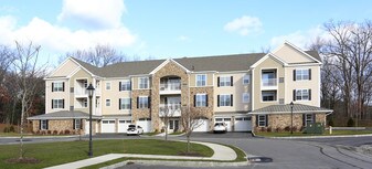 Newtown Woods Phase II in Newtown, CT - Building Photo