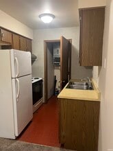 3007 Crowley Dr in Evansville, IN - Building Photo - Building Photo