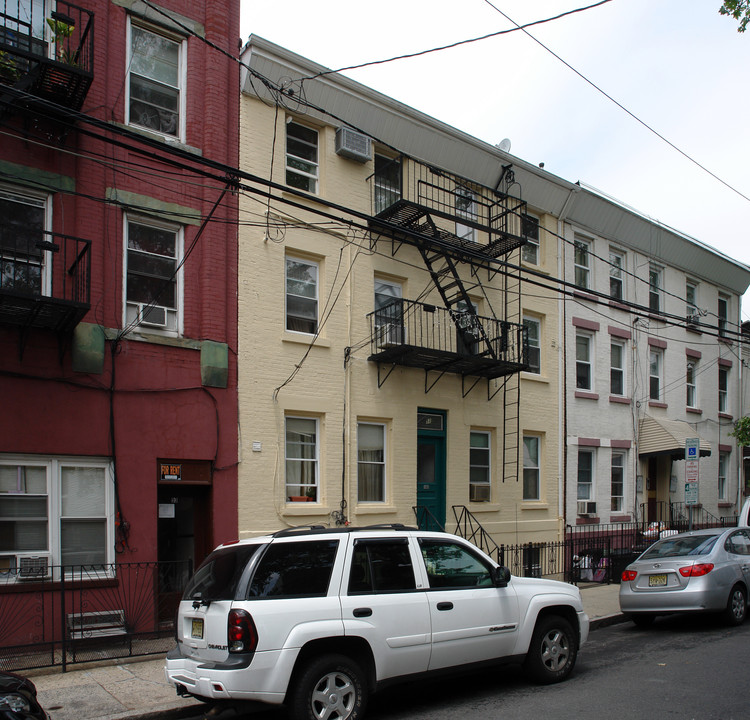 51 Madison St in Newark, NJ - Foto de edificio