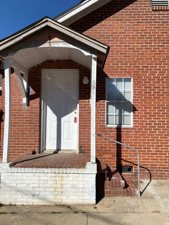 1909 S H St-Unit -1909 in Fort Smith, AR - Building Photo