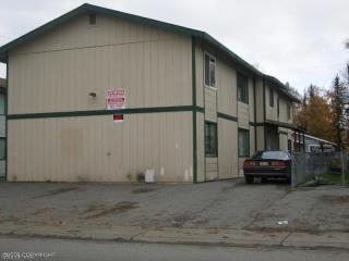 423 N Lane St in Anchorage, AK - Foto de edificio