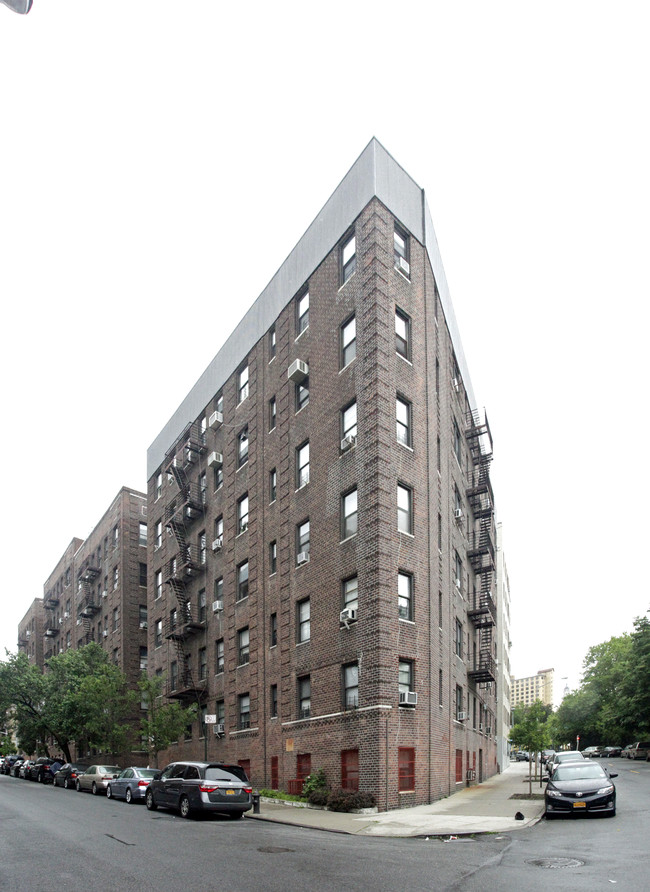 485 W 187th St in New York, NY - Foto de edificio - Building Photo