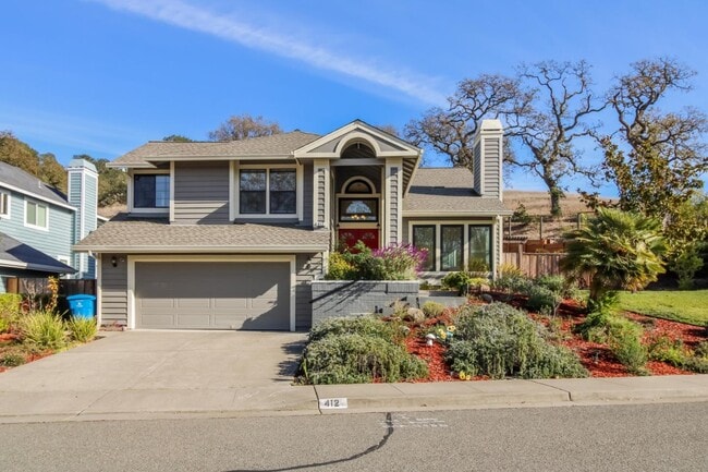 412 Wood Hollow Dr in Novato, CA - Building Photo - Building Photo