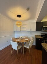 15560 SW 106th Ln in Miami, FL - Foto de edificio - Building Photo