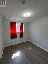1587 Bothwell Ave in Mississauga, ON - Building Photo - Building Photo