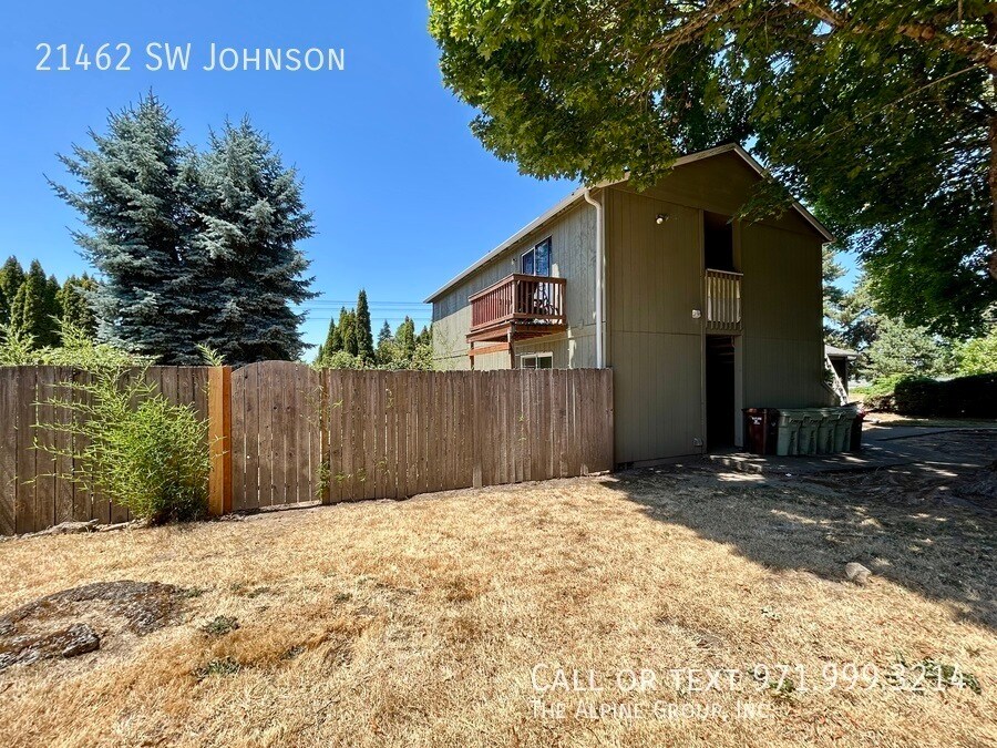 21462 SW Johnson St in Beaverton, OR - Building Photo