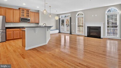 6 Sharpstead Ln in Gaithersburg, MD - Building Photo - Building Photo