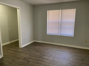 23 Live Oak Pl in Jackson, TN - Building Photo - Building Photo