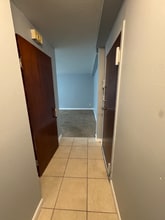 50 Gillette St, Unit D4 in West Hartford, CT - Building Photo - Building Photo