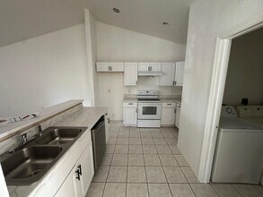 1292 The 12th Fairway in Wellington, FL - Building Photo - Building Photo