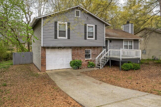 9173 Raven Dr in Jonesboro, GA - Building Photo - Building Photo