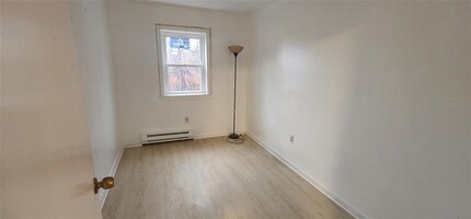 97 Fairview Ave-Unit -1 (1st floor) in Binghamton, NY - Foto de edificio - Building Photo