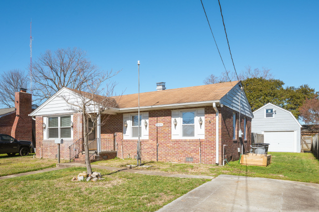 1523 Slater Ave in Hampton, VA - Building Photo - Building Photo