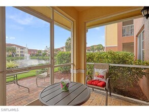 13110 Bella Casa Cir in Ft. Myers, FL - Building Photo - Building Photo