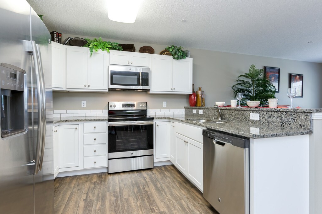 The Landing Clinton, IA Apartments