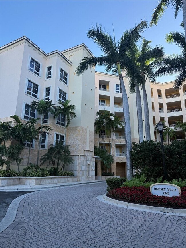 709 Crandon Blvd, Unit 309 in Key Biscayne, FL - Foto de edificio - Building Photo