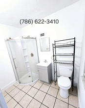 2908 Van Buren St in Hollywood, FL - Building Photo - Building Photo