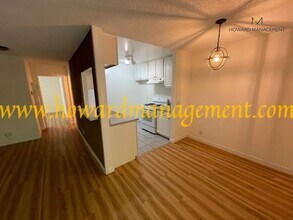 5011 Stoney Creek Rd in Culver City, CA - Building Photo - Building Photo