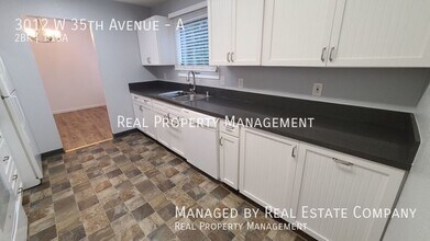 3012 W 35th Ave in Anchorage, AK - Building Photo - Building Photo