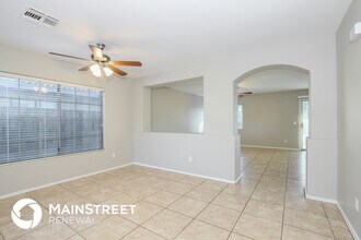 2239 E Paraiso Dr in Phoenix, AZ - Building Photo - Building Photo