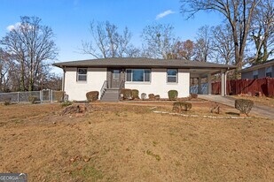 1766 Flintwood Dr SE in Atlanta, GA - Building Photo