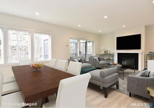 125 Richards Ave in Norwalk, CT - Building Photo - Building Photo