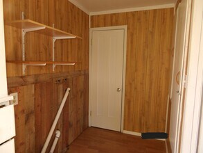 18095 Brightman Ave in Lake Elsinore, CA - Foto de edificio - Building Photo