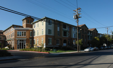 Summer Breeze Apartments in San Jose, CA - Building Photo - Building Photo