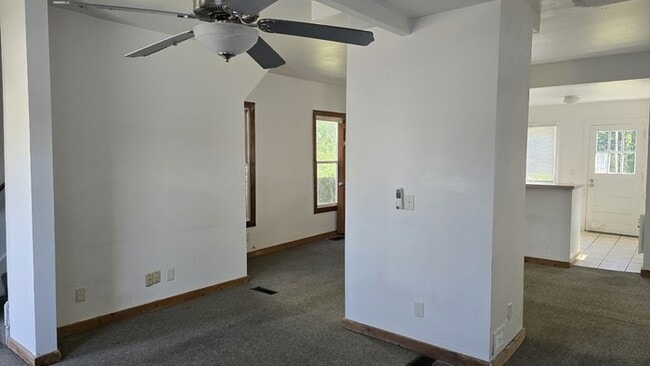 137 Summit St in Rockford, IL - Building Photo - Building Photo