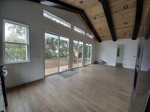 319 E Ramona St in Covina, CA - Building Photo - Building Photo