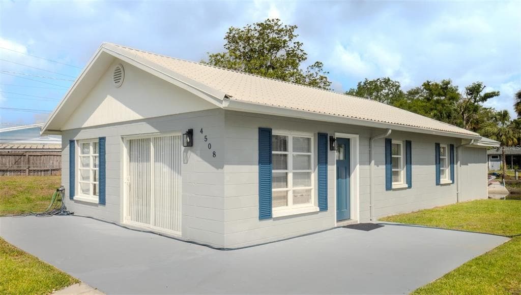 4508 S 26th Ave in Tampa, FL - Building Photo