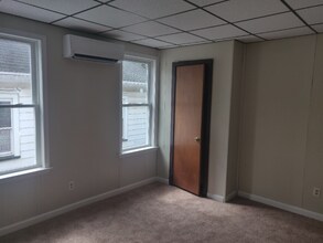 305 W Berwick St-Unit -1 in Easton, PA - Building Photo - Building Photo