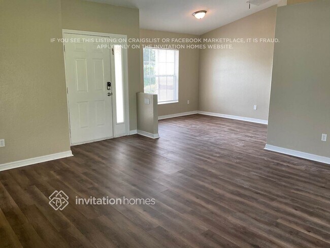 2614 Nellie Ln in North Port, FL - Foto de edificio - Building Photo