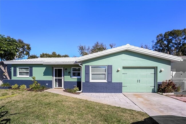 property at 6935 301st Ave N