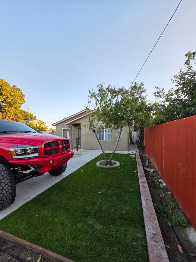 property at 770 E 12th St