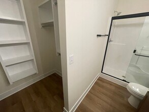 3809-3811 S Bluelake Ct in Wichita, KS - Building Photo - Building Photo