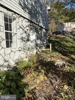 6 Westridge Dr, Unit 6B in Berkeley Springs, WV - Building Photo