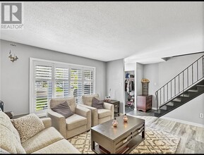 7 Acton Cres in London, ON - Building Photo - Building Photo