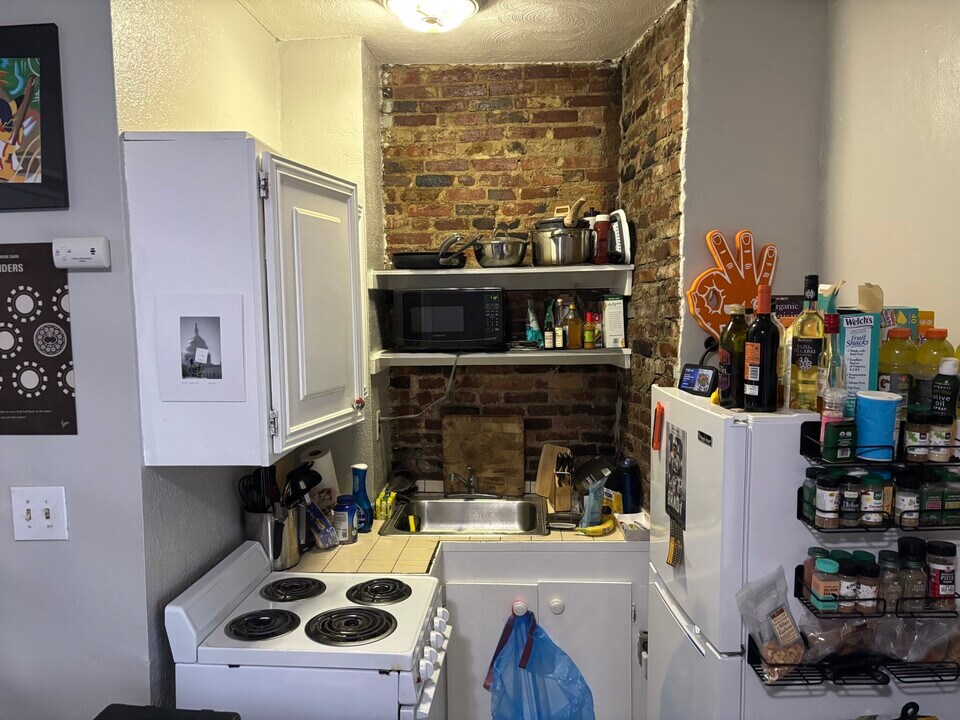 45 Anderson St, Unit 40 anderson street unit 6 in Boston, MA - Building Photo
