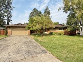 4222 S Madelia St in Spokane, WA - Building Photo