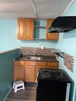 741 N Montello St, Unit Apt2 in Brockton, MA - Building Photo
